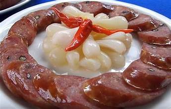 Lạp xưởng đỏ âu