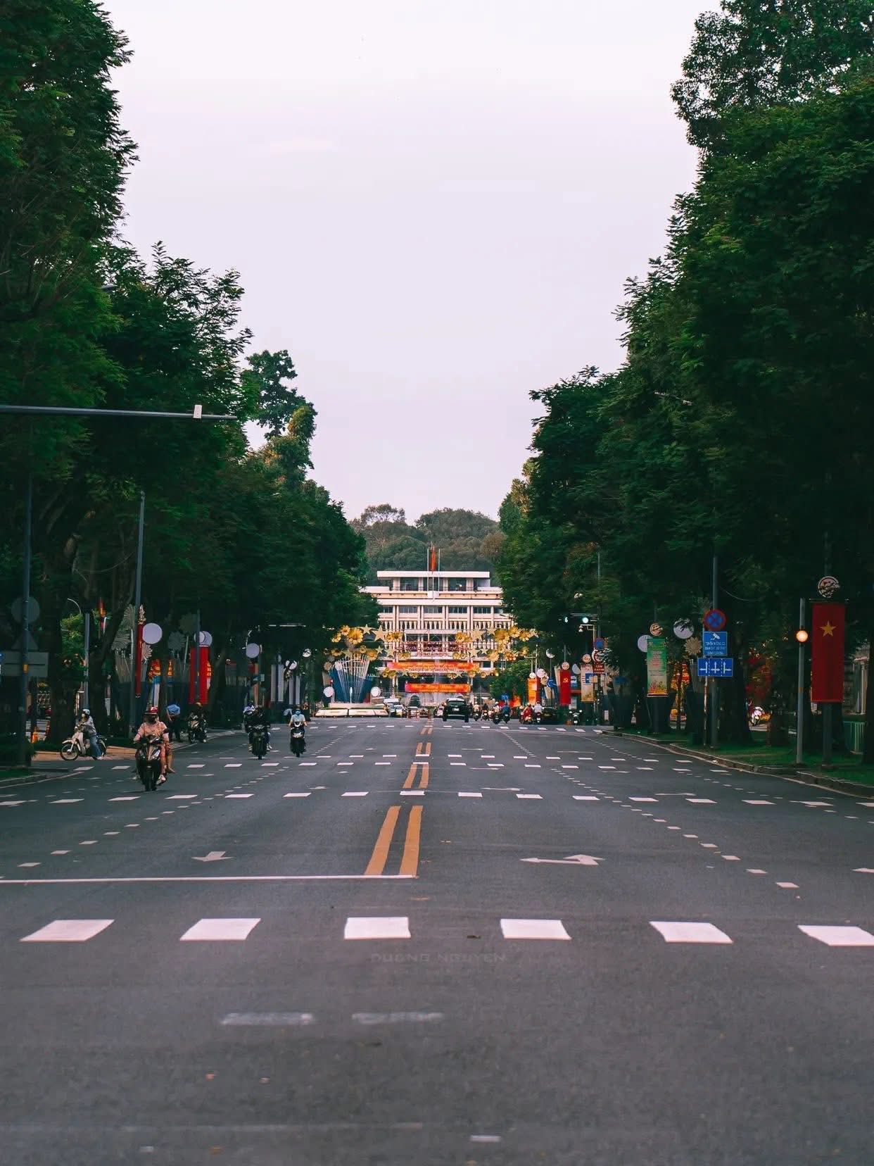 Sắc xuân Thành phố Hồ Chí Minh